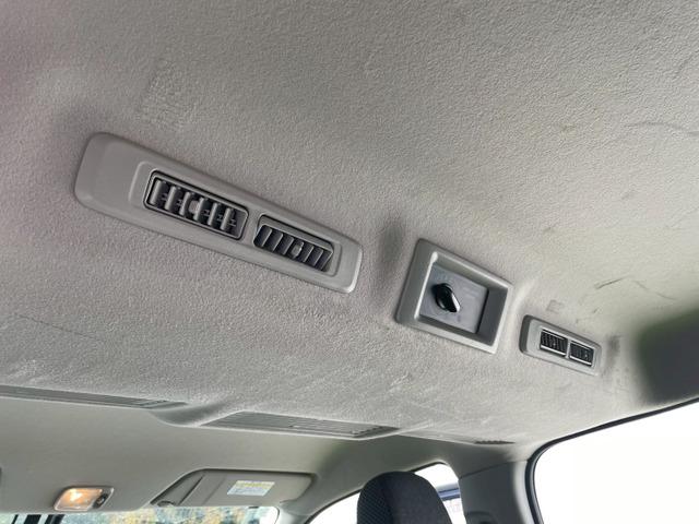 ＮＶ３５０キャラバンバン ロングＤＸ　エマージェンシーブレーキ／アラウンドビューモニター／両側スライドドア／５ドア／４ナンバーサイズ／純正ナビ／ＴＶ／キーレス／ＥＴＣ／６人乗り（9枚目）