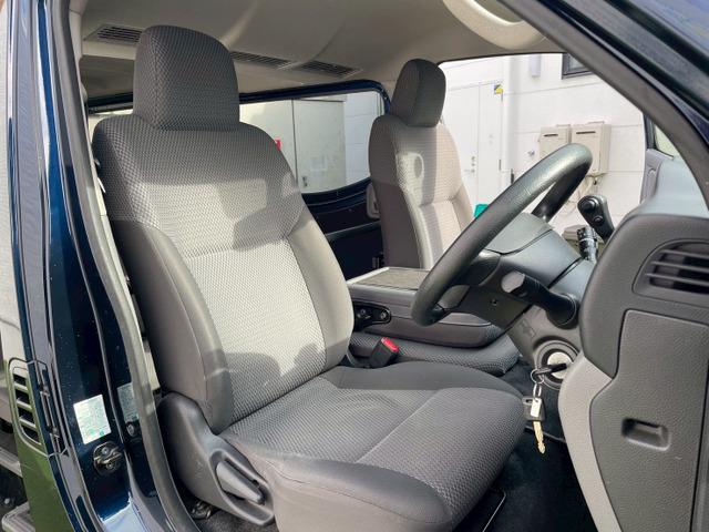 ＮＶ３５０キャラバンバン ロングＤＸ　エマージェンシーブレーキ／アラウンドビューモニター／両側スライドドア／５ドア／４ナンバーサイズ／純正ナビ／ＴＶ／キーレス／ＥＴＣ／６人乗り（40枚目）