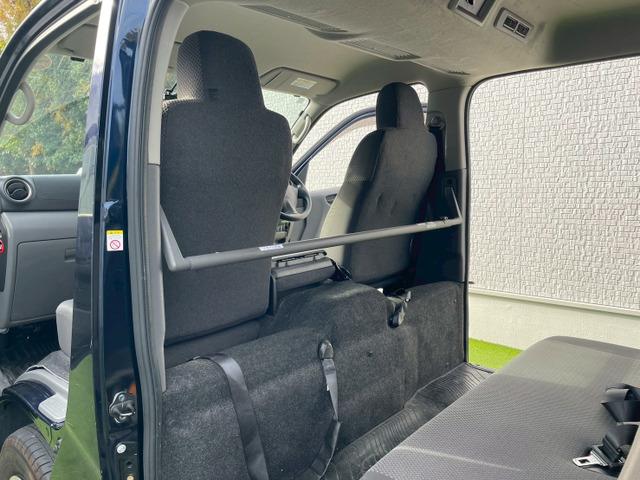 ＮＶ３５０キャラバンバン ロングＤＸ　エマージェンシーブレーキ／アラウンドビューモニター／両側スライドドア／５ドア／４ナンバーサイズ／純正ナビ／ＴＶ／キーレス／ＥＴＣ／６人乗り（45枚目）