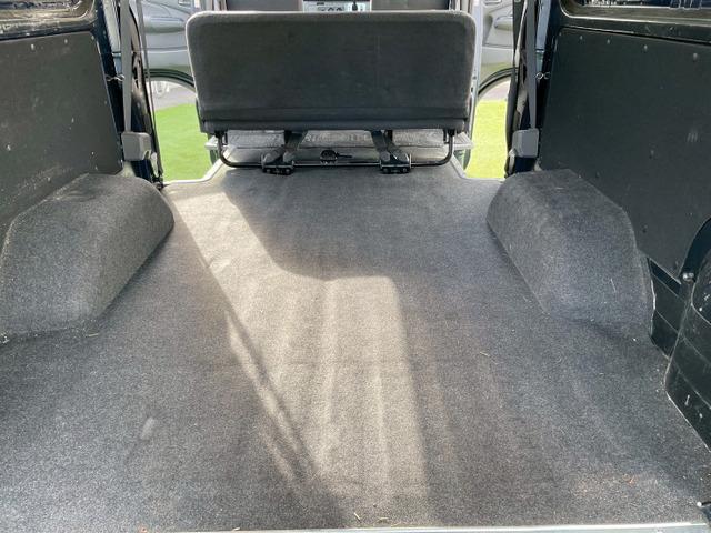 ＮＶ３５０キャラバンバン ロングＤＸ　エマージェンシーブレーキ／アラウンドビューモニター／両側スライドドア／５ドア／４ナンバーサイズ／純正ナビ／ＴＶ／キーレス／ＥＴＣ／６人乗り（52枚目）