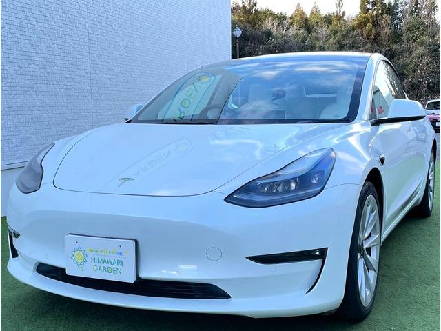 モデル３ ロングレンジ　純正ナビ／レーダークルーズコントロール／ホワイトレザーシート／ガラスルーフ／パワーシート／シートヒーター／フロント・サイド・バックカメラ／パワートランク（13枚目）