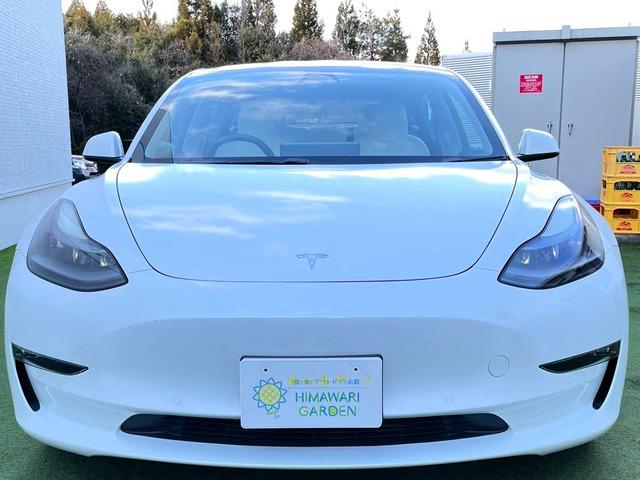 モデル３ ロングレンジ　純正ナビ／レーダークルーズコントロール／ホワイトレザーシート／ガラスルーフ／パワーシート／シートヒーター／フロント・サイド・バックカメラ／パワートランク（20枚目）