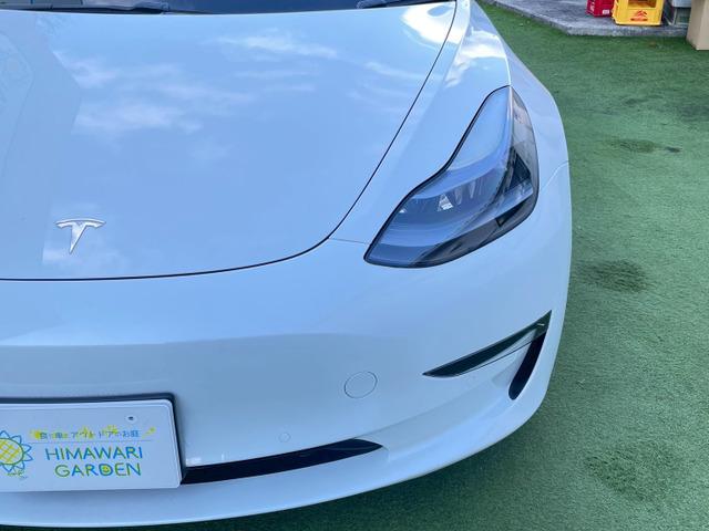 モデル３ ロングレンジ　純正ナビ／レーダークルーズコントロール／ホワイトレザーシート／ガラスルーフ／パワーシート／シートヒーター／フロント・サイド・バックカメラ／パワートランク（22枚目）