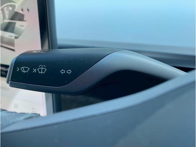 モデル３ ロングレンジ　純正ナビ／レーダークルーズコントロール／ホワイトレザーシート／ガラスルーフ／パワーシート／シートヒーター／フロント・サイド・バックカメラ／パワートランク（49枚目）