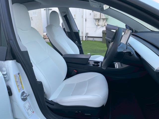 モデル３ ロングレンジ　純正ナビ／レーダークルーズコントロール／ホワイトレザーシート／ガラスルーフ／パワーシート／シートヒーター／フロント・サイド・バックカメラ／パワートランク（55枚目）