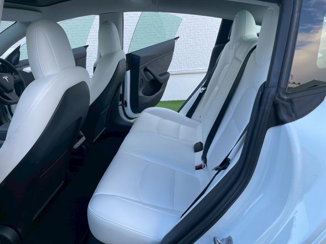 モデル３ ロングレンジ　純正ナビ／レーダークルーズコントロール／ホワイトレザーシート／ガラスルーフ／パワーシート／シートヒーター／フロント・サイド・バックカメラ／パワートランク（63枚目）