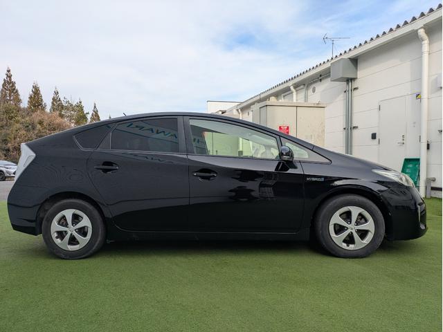 プリウス Ｓ　後期／メーカーナビ／ＴＶ／バックカメラ／リアガラスフィルム／プッシュスタート／スマートキー／ＨＩＤヘッドライト／オートライト／オートエアコン／ビルトインＥＴＣ（16枚目）