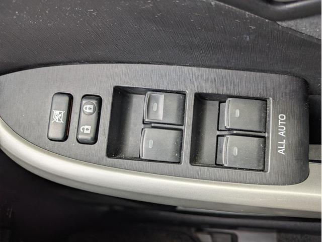 プリウス Ｓ　後期／メーカーナビ／ＴＶ／バックカメラ／リアガラスフィルム／プッシュスタート／スマートキー／ＨＩＤヘッドライト／オートライト／オートエアコン／ビルトインＥＴＣ（47枚目）