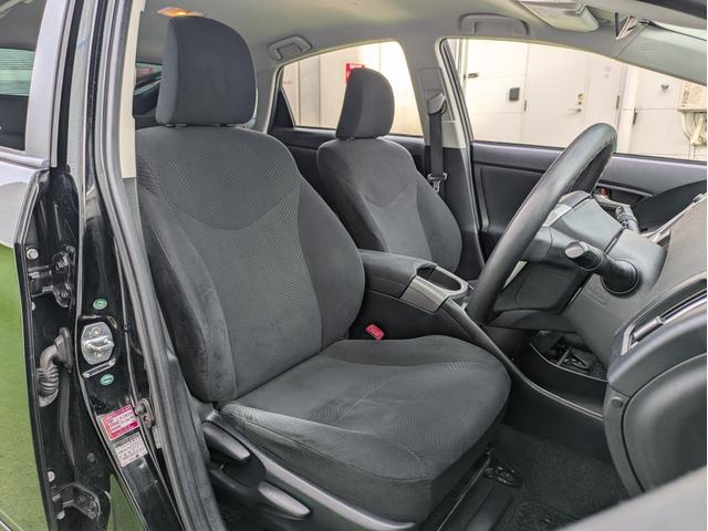 プリウス Ｓ　後期／メーカーナビ／ＴＶ／バックカメラ／リアガラスフィルム／プッシュスタート／スマートキー／ＨＩＤヘッドライト／オートライト／オートエアコン／ビルトインＥＴＣ（51枚目）