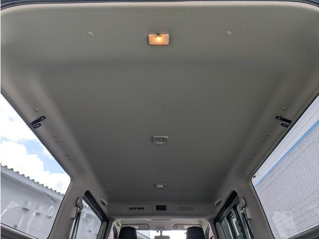 ＮＶ３５０キャラバンバン ロングプレミアムＧＸ　パワースライドドア／両側スライドドア／エマージェンシーブレーキ／アラウンドビューモニター／純正ナビ／ＴＶ／インテリキー／プッシュスタート／ＬＥＤヘッドライト／リアプライバシーガラス（62枚目）