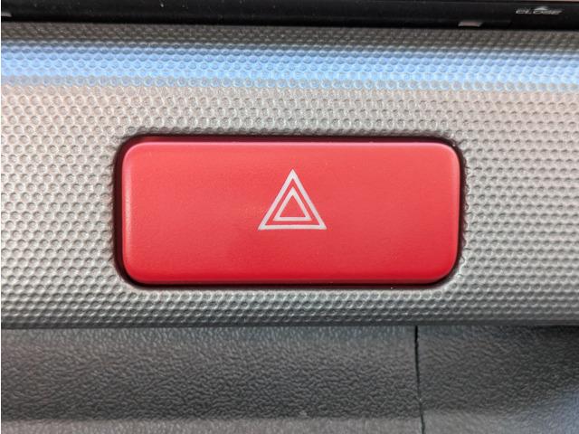 ハイエースワゴン グランドキャビン　１０人乗り／パワースライドドア／リアプライバシーガラス／純正ナビ／地デジＴＶ／バックカメラ／キーレス／オートエアコン／オートライト／ＥＴＣ／エアバック（38枚目）