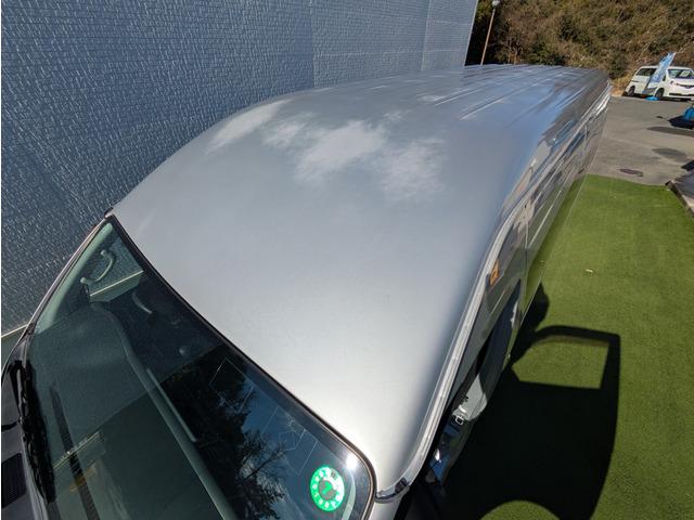 ハイエースワゴン グランドキャビン　１０人乗り／パワースライドドア／リアプライバシーガラス／純正ナビ／地デジＴＶ／バックカメラ／キーレス／オートエアコン／オートライト／ＥＴＣ／エアバック（66枚目）