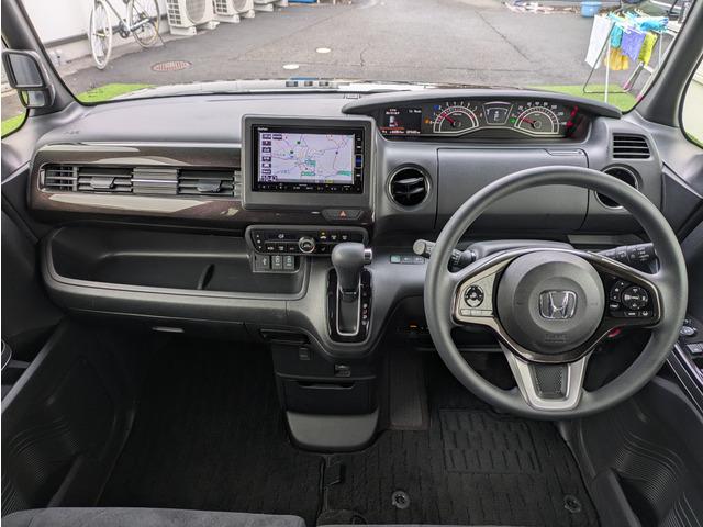 Ｎ－ＢＯＸカスタム Ｇ・Ｌホンダセンシング　両側パワースライドドア／純正ナビ／フルセグ／バックカメラ／ホンダセンシング／ＬＥＤヘッドライト／リアプライバシーガラス／プッシュスタート／スマートキー／レーダークルーズコントロール／ドライブレコーダー（6枚目）