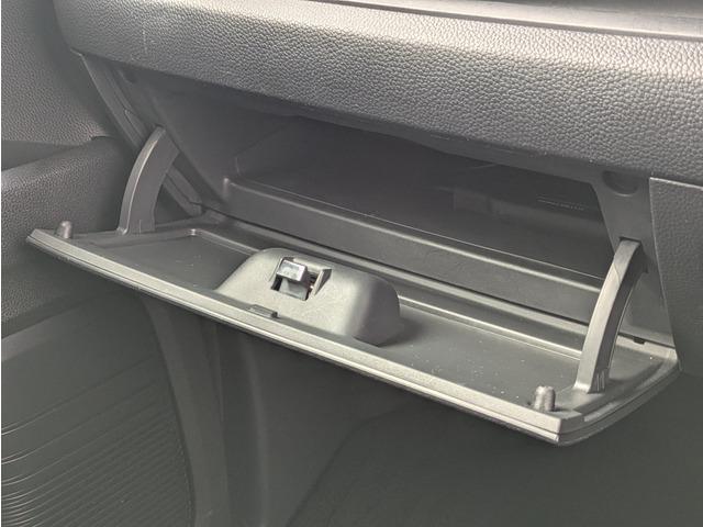 Ｎ－ＢＯＸカスタム Ｇ・Ｌホンダセンシング　両側パワースライドドア／純正ナビ／フルセグ／バックカメラ／ホンダセンシング／ＬＥＤヘッドライト／リアプライバシーガラス／プッシュスタート／スマートキー／レーダークルーズコントロール／ドライブレコーダー（49枚目）