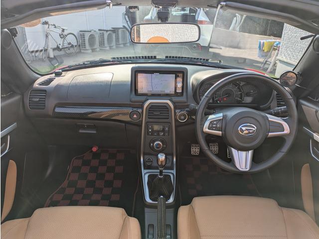 コペン ローブ 電動オープン/3ペダル5速MT/レアマイスター16インチアルミ/LEDヘッドライト/社外ナビ/TV/DVD再生可/プッシュスタート/スマートキー/シートヒーター(6枚目)