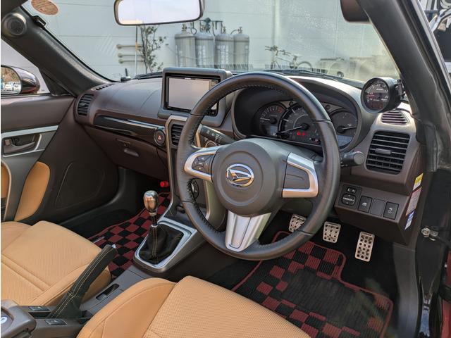 コペン ローブ 電動オープン/3ペダル5速MT/レアマイスター16インチアルミ/LEDヘッドライト/社外ナビ/TV/DVD再生可/プッシュスタート/スマートキー/シートヒーター(52枚目)