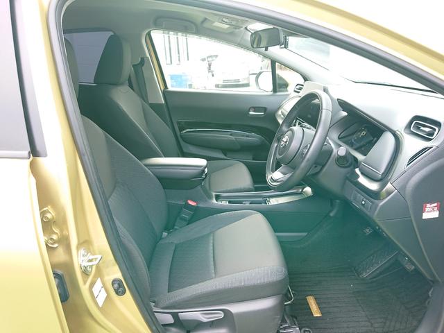 アクア Ｚ　セーフティーセンス　１０．５ディスプレイオーディオ　バックビューモニター　純正ＯＰ１６インチアルミ　レーダークルーズコントロール　１００Ｖ電源　オートハイビーム　スマートキー　ＥＴＣ　ＬＥＤライト（56枚目）