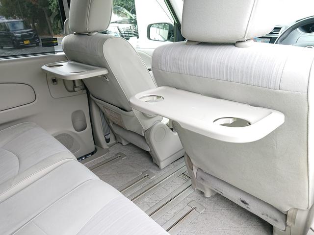 セレナ ２０Ｇ　両側パワースライドドア　アルパイン８インチナビ　フリップダウンモニター　バックカメラ　地デジＴＶ　インテリキー　プッシュスタート　３列シート　ＥＴＣ　クルーズコントロール　禁煙車（53枚目）