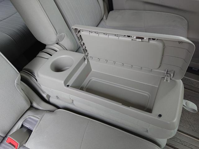 セレナ ２０Ｇ　両側パワースライドドア　アルパイン８インチナビ　フリップダウンモニター　バックカメラ　地デジＴＶ　インテリキー　プッシュスタート　３列シート　ＥＴＣ　クルーズコントロール　禁煙車（56枚目）