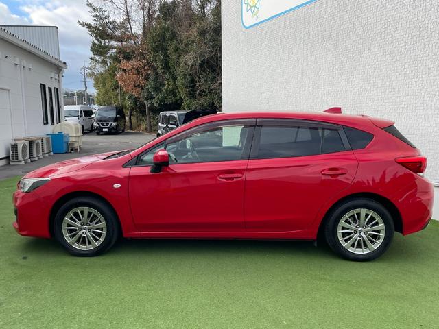 �y�����Ԃ���O�Ԃ܂őI�є����ꂽ���E�ߎԗ���W�����B