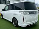 軽自動車から外車まで選び抜かれたお薦め車両を展示中。