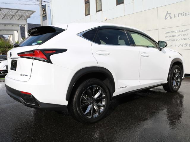 NX300h Fスポーツ 三眼フルLEDヘッドランプ パノラマルーフ(23枚目)