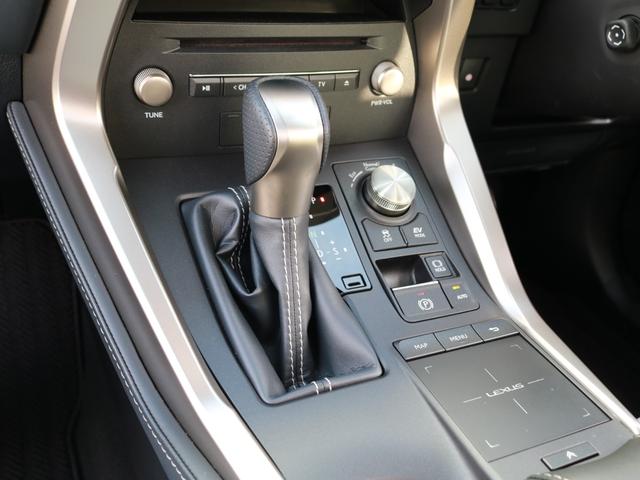 NX300h Fスポーツ 三眼フルLEDヘッドランプ パノラマルーフ(44枚目)