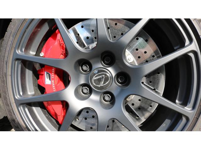 ＲＣ Ｆ 　２５台限定生産エモーショナルツーリング　マークレビンソン　プロジェクションカーテシイルミ　ＢＳＭ　限定色チタニウムカーバイドグレー　カーボンアクティブリヤウィング　特別仕様車専用オーナメントプレート（18枚目）