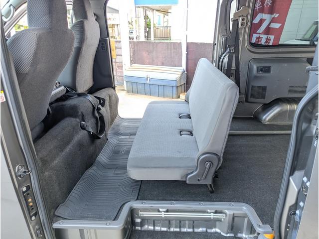 NV350キャラバンバン ロングDXターボ 4WDディゼルターボ 6人乗り 左右スライドドア リアヒーター 社外ナビ(32枚目)
