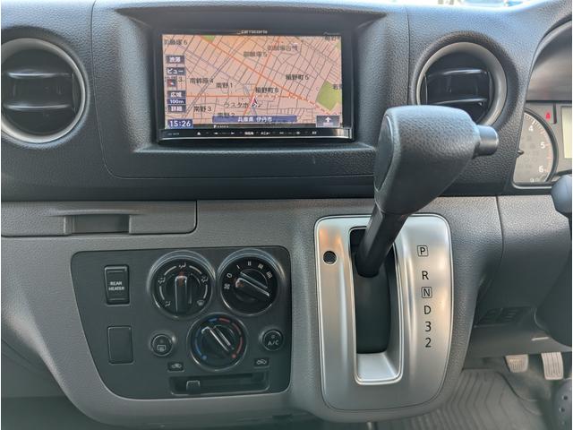 NV350キャラバンバン ロングDXターボ 4WDディゼルターボ 6人乗り 左右スライドドア リアヒーター 社外ナビ(42枚目)