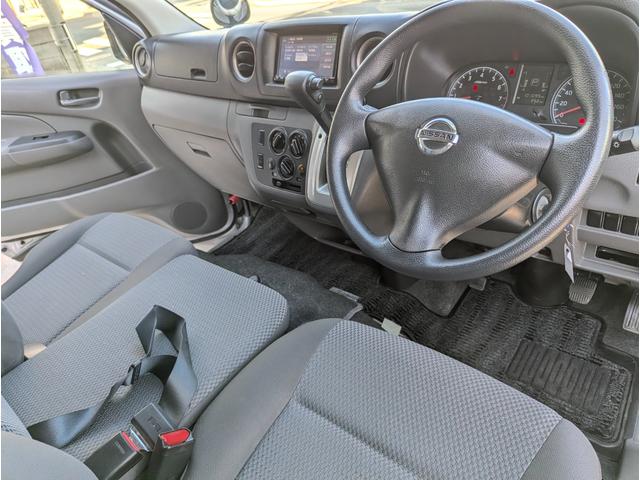 ＮＶ３５０キャラバンバン ロングライダーＤＸ　６人乗り　荷室ベッドＫＩＴ　キーレス　ＬＥＤライト　地デジナビブルートゥース　バックカメラ（27枚目）