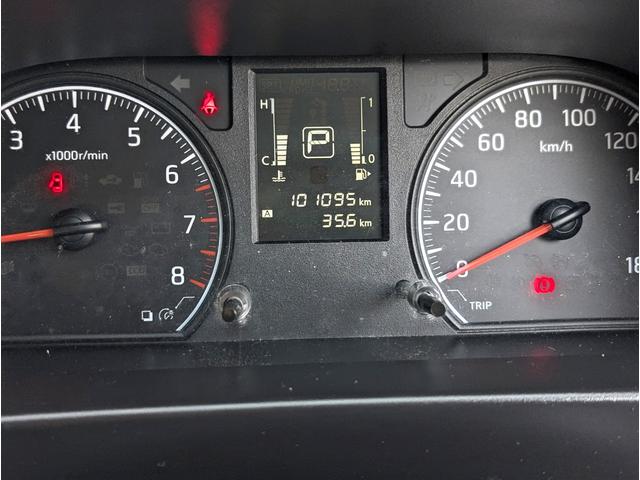 ＮＶ３５０キャラバンバン ロングライダーＤＸ　６人乗り　荷室ベッドＫＩＴ　キーレス　ＬＥＤライト　地デジナビブルートゥース　バックカメラ（29枚目）