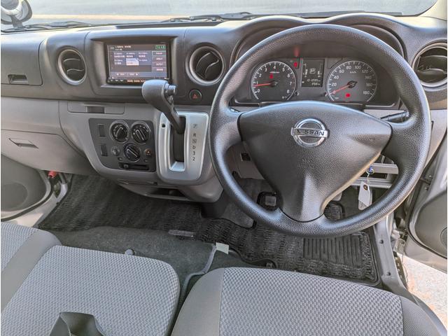 ＮＶ３５０キャラバンバン ロングライダーＤＸ　６人乗り　荷室ベッドＫＩＴ　キーレス　ＬＥＤライト　地デジナビブルートゥース　バックカメラ（30枚目）