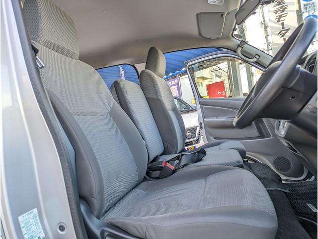 ＮＶ３５０キャラバンバン ロングライダーＤＸ　６人乗り　荷室ベッドＫＩＴ　キーレス　ＬＥＤライト　地デジナビブルートゥース　バックカメラ（32枚目）