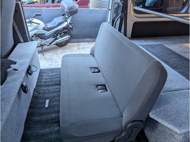 ＮＶ３５０キャラバンバン ロングライダーＤＸ　６人乗り　荷室ベッドＫＩＴ　キーレス　ＬＥＤライト　地デジナビブルートゥース　バックカメラ（68枚目）