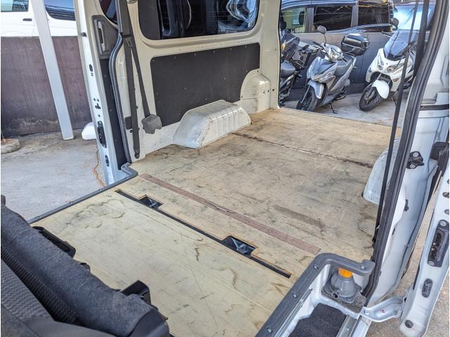 ＮＶ３５０キャラバンバン ロングＤＸ　６人乗り　エマブレ　キーレス　純正地デジナビ　バックカメラ　ブルートゥース　ドラレコ　ＥＴＣ　荷室コンパネ補強（40枚目）