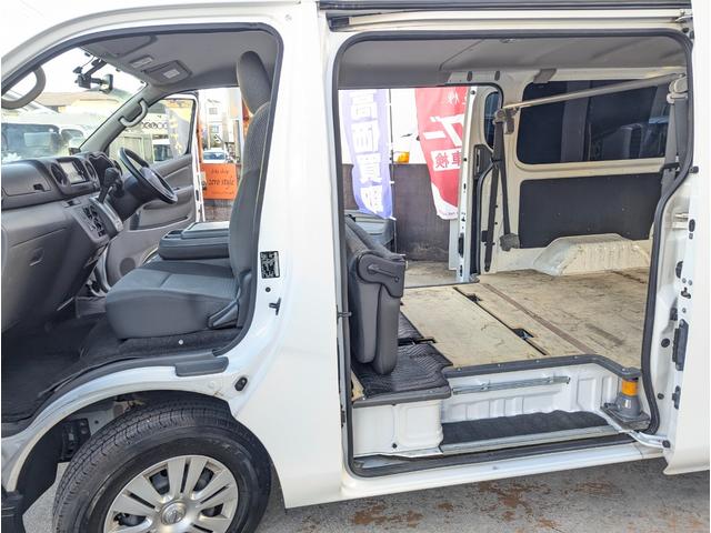 ＮＶ３５０キャラバンバン ロングＤＸ　６人乗り　エマブレ　キーレス　純正地デジナビ　バックカメラ　ブルートゥース　ドラレコ　ＥＴＣ　荷室コンパネ補強（43枚目）