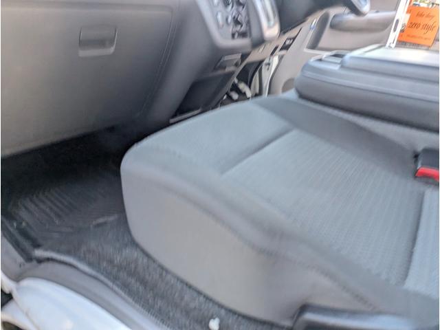 ＮＶ３５０キャラバンバン ロングＤＸ　６人乗り　エマブレ　キーレス　純正地デジナビ　バックカメラ　ブルートゥース　ドラレコ　ＥＴＣ　荷室コンパネ補強（49枚目）