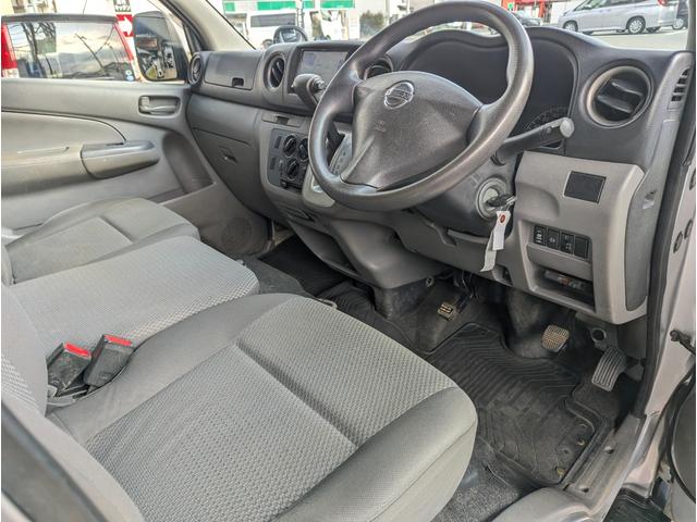 NV350キャラバンバン ロングDXターボ ディゼルターボ 9人乗り ETC キーレス(17枚目)