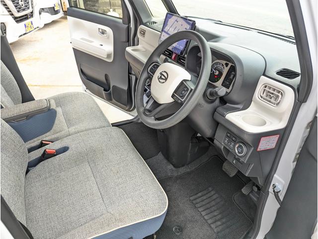 ムーヴキャンバス ストライプスＧターボ　９インチディスプレイオーディオ　バックカメラ　前後ドラレコ　アダプティブクルーズコントロール　両側電動スライドドア　コーナーセンサー　シートヒーター　ホットカップホルダー　ＥＴＣ　ＵＳＢ（23枚目）