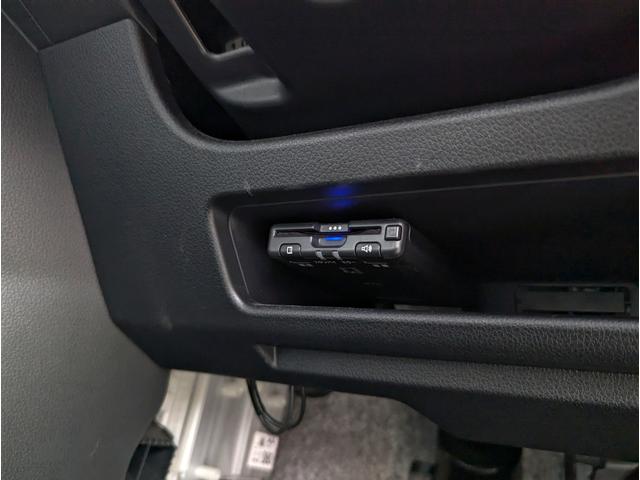 ムーヴキャンバス ストライプスＧターボ　９インチディスプレイオーディオ　バックカメラ　前後ドラレコ　アダプティブクルーズコントロール　両側電動スライドドア　コーナーセンサー　シートヒーター　ホットカップホルダー　ＥＴＣ　ＵＳＢ（26枚目）