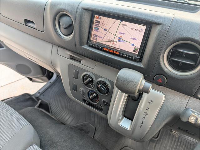 ＮＶ３５０キャラバンバン ロングＤＸ　地デジナビバックカメラ　６人乗り　リヤシート分割　電動格納ミラー　ＥＴＣ　キーレス（30枚目）