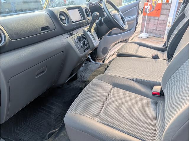 ＮＶ３５０キャラバンバン ロングＤＸ　地デジナビバックカメラ　６人乗り　リヤシート分割　電動格納ミラー　ＥＴＣ　キーレス（47枚目）