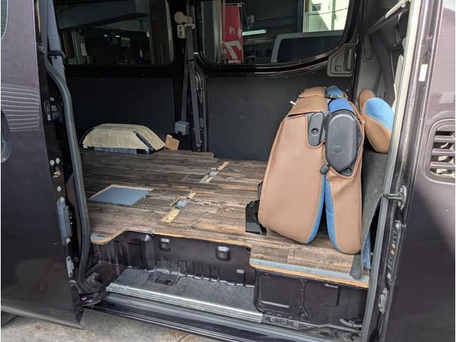 ＮＶ３５０キャラバンバン ロングＤＸ　地デジナビバックカメラ　６人乗り　リヤシート分割　電動格納ミラー　ＥＴＣ　キーレス（49枚目）