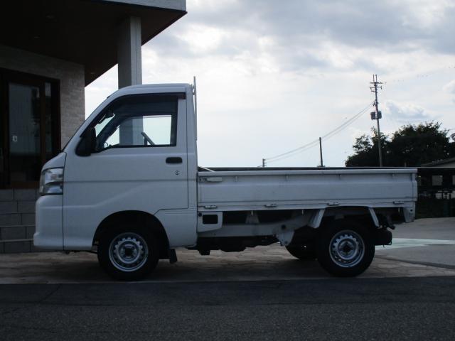 ハイゼットトラック スペシャル　エアコン　パワーステ　２ＷＤ　オートマ　３方開（5枚目）