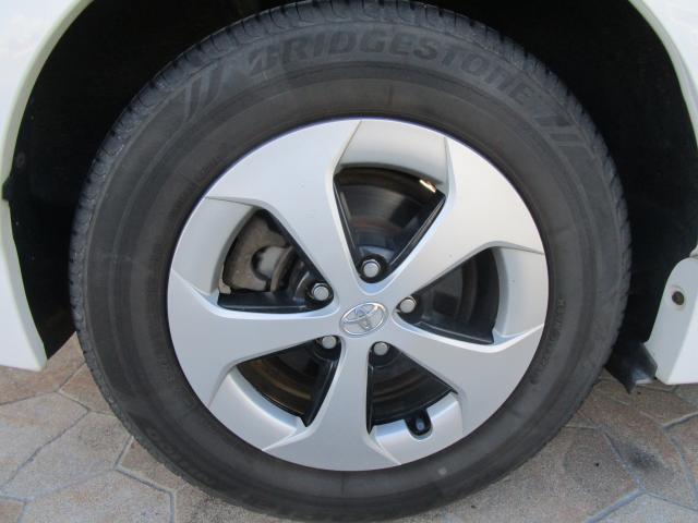 プリウス S 純正CDオーディオ ポータブルナビ ビルトインETC スマートキー2個 Pスタート HID ドラレコ前後録画(20枚目)