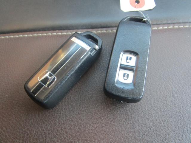 純正グリルもあります♪