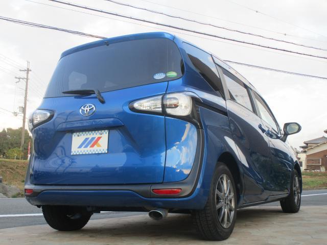 シエンタ Ｇ　ナビ　フルセグＴＶ　バックカメラ　ドラレコ前後録画　ＥＴＣ　両側パワースライドドア　ＨＩＤ　スマートキー　Ｐスタート　７人乗り（8枚目）