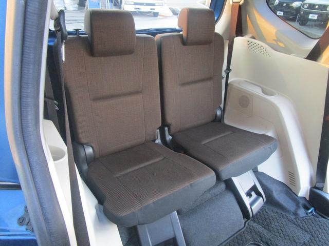 シエンタ Ｇ　ナビ　フルセグＴＶ　バックカメラ　ドラレコ前後録画　ＥＴＣ　両側パワースライドドア　ＨＩＤ　スマートキー　Ｐスタート　７人乗り（22枚目）