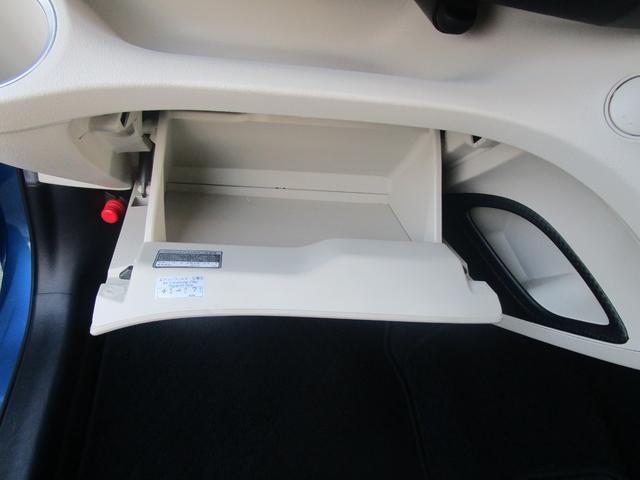 シエンタ Ｇ　ナビ　フルセグＴＶ　バックカメラ　ドラレコ前後録画　ＥＴＣ　両側パワースライドドア　ＨＩＤ　スマートキー　Ｐスタート　７人乗り（26枚目）